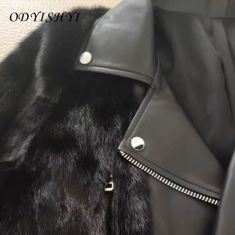 

2020 Autumn Winter Fashion Women Imitation Mink Fur Stitching PU Leather Jackets Locomotive Short Faux Furs Coat Female Parka 40