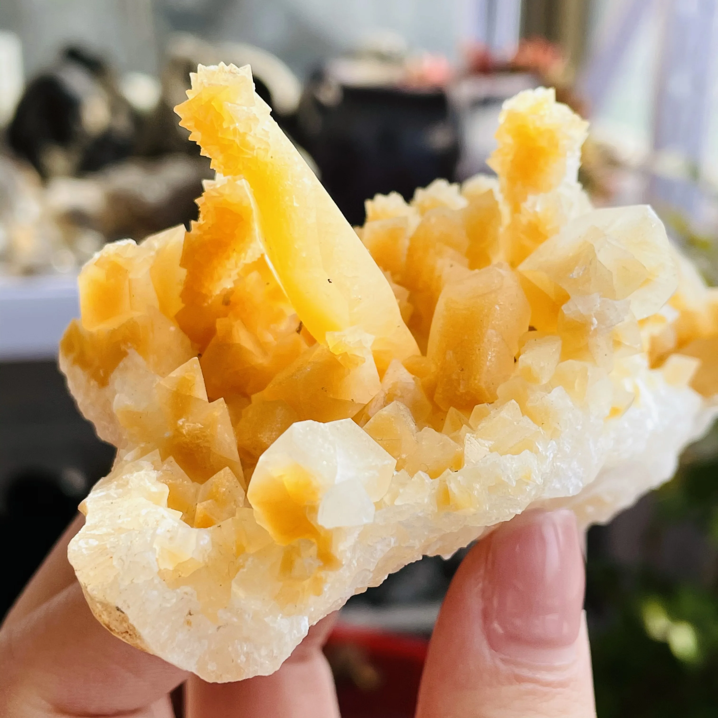 

Новое поступление! Природный кальцит Rock минеральные аксессуары для украшения дома