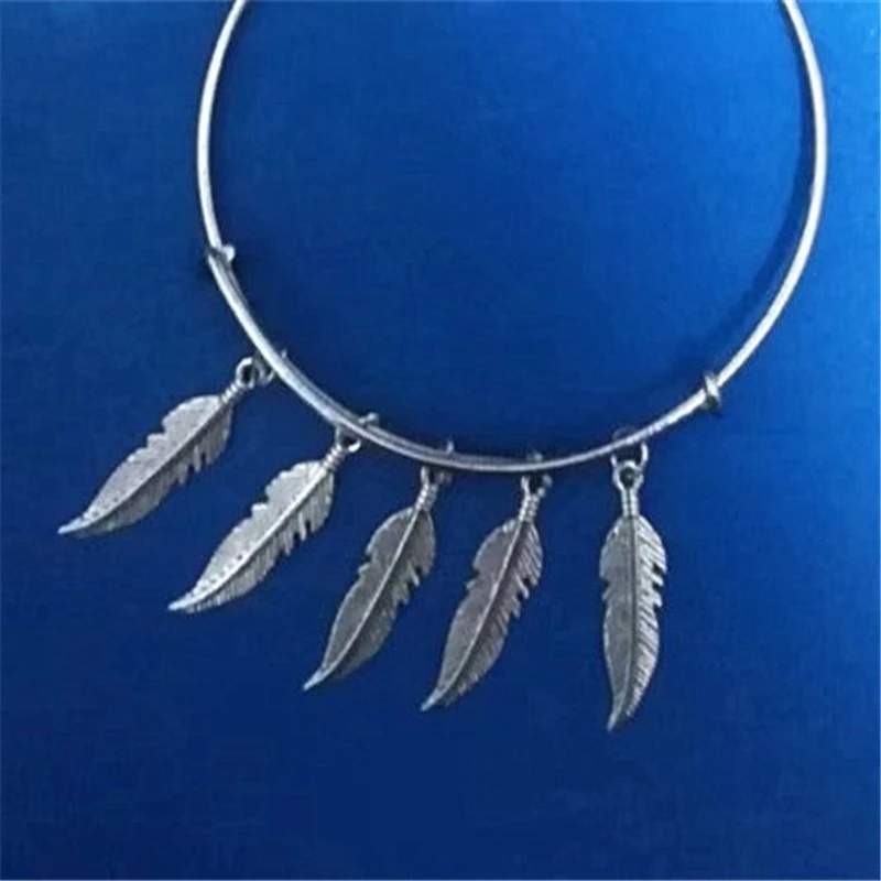 

Antique Silver Color Alloy Feathers Bangle Bracelet for Women Girls