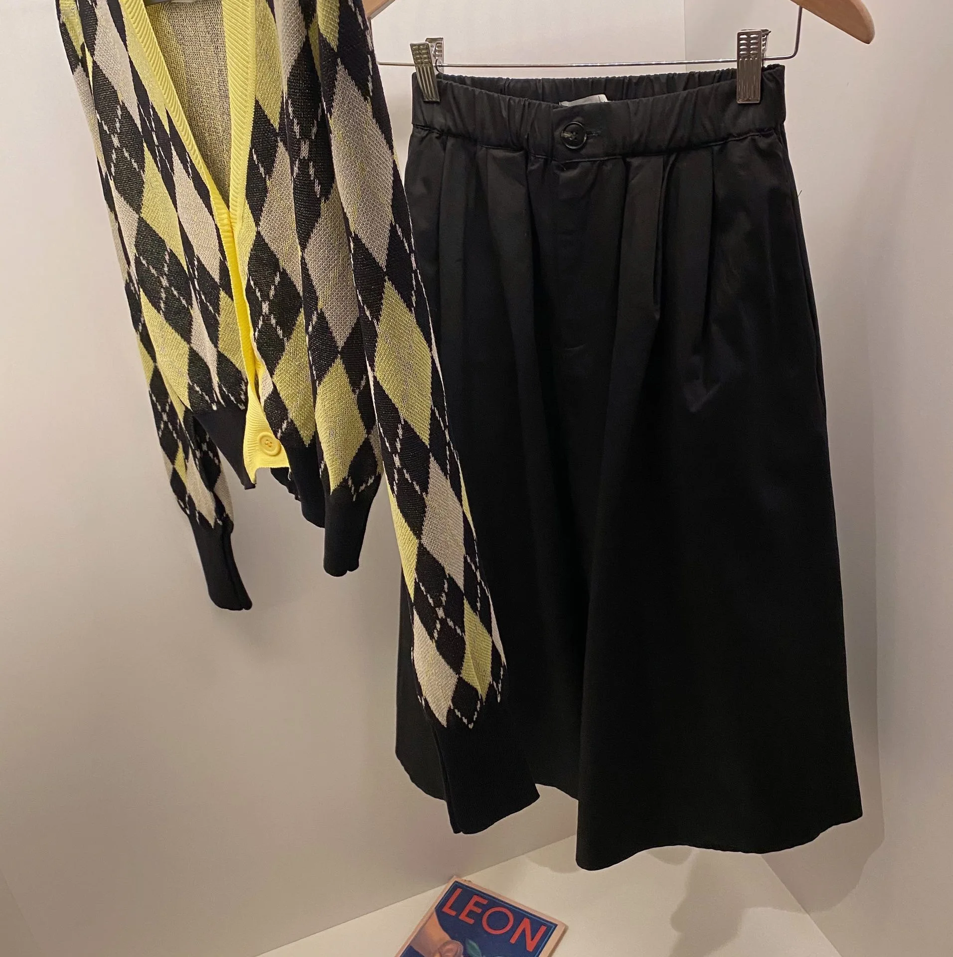 

TVVOVVIN Summer New Pleated A-line Skirt Elasticity High Waist Simple Female Casual Mid-length Skirt II7T