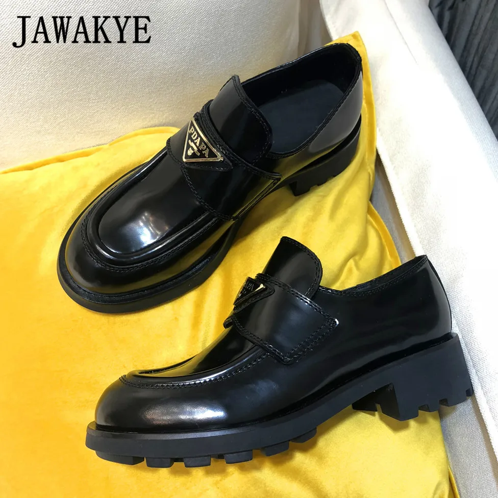 Повседневная обувь на плоской платформе черные туфли из натуральной кожи