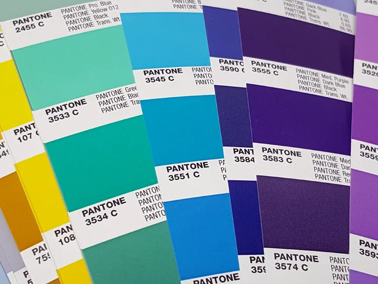 2 книги C/U Pantone цветовой эталон цветная книга GP1601N руководство по формуле сплошной покрытый набор без покрытия