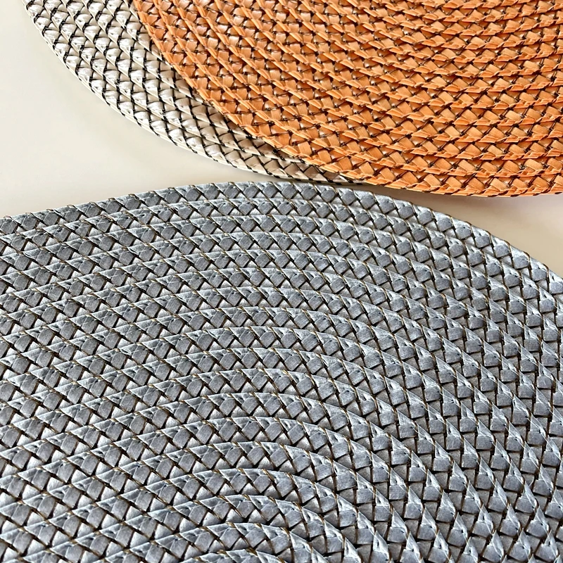 Посылка: набор из 4 полипропиленовых теплоизоляционных нескользящих салфеток