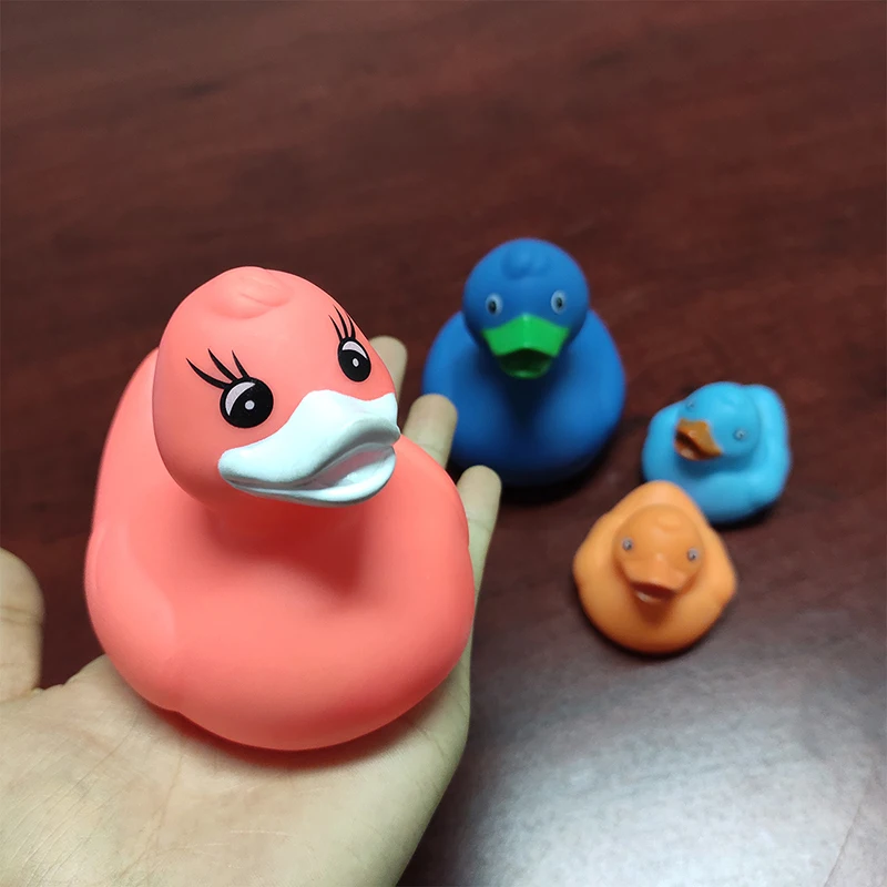 Утка Семья 4 шт Резиновые Игрушки Утки милые детские погремушки игрушки для