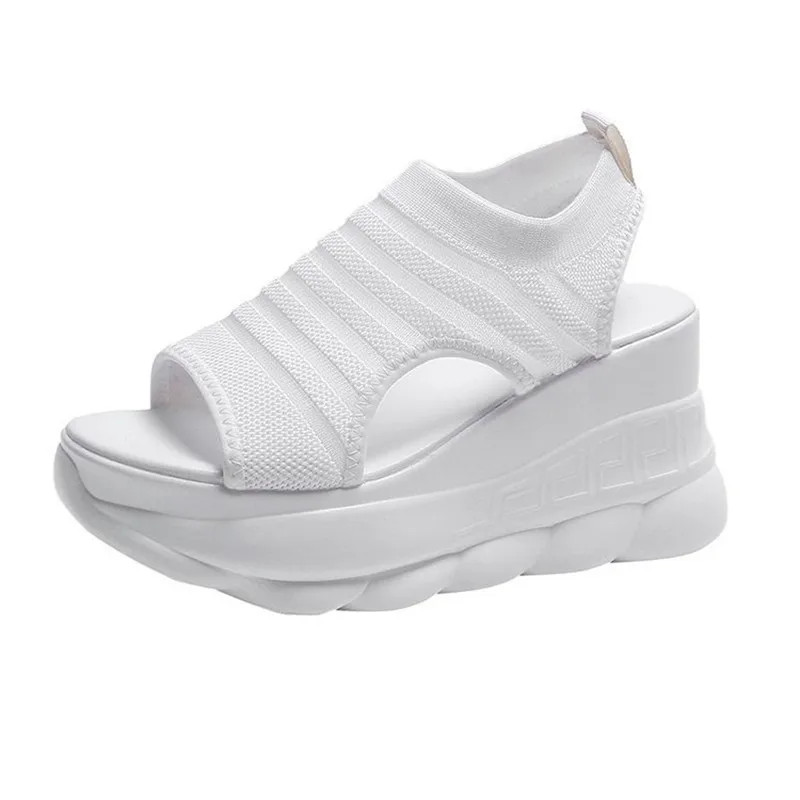 

Sports sandals women's thick-soled sponge cake 2021 summer new net red super fire hook shoes tide brand increased daddy shoes
