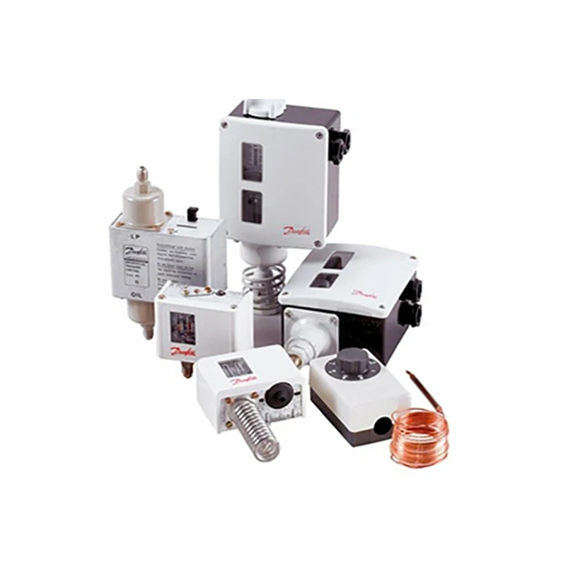 

Датчик давления Danfoss MBC5000 060N11018, Номинальное импульсное напряжение, 4 кВ, соединение кабельной резьбы IP54 DIN 40430, размер соединения 3/8