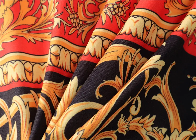 

2021new European American men's clothing hook teng medusa print pullover youth popular T-shirt male short sleeve round collar