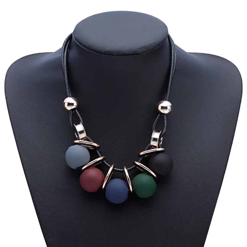 Корейское короткое ожерелье с матовым шариком для женщин и девочек длинная