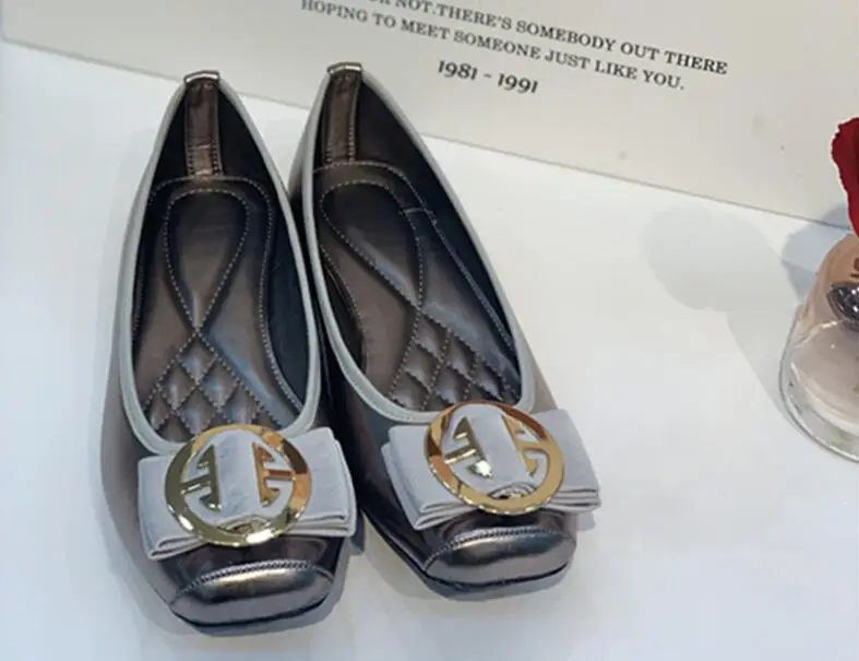 

High quality 2020 summer square head flat shoes Peas shoes bow tie casual ballet large size women's shoes hot sale