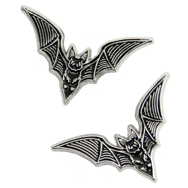 

Goth Nocturnal Animal Enamel Pins Witchy Spooky Bat Brooch Fashion Metal Halloween Lapel Badge Jewelry New Year's Gifts