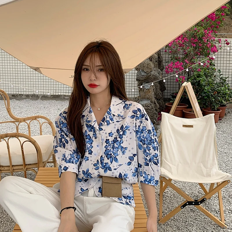 

Harajpoo Women Shirts Summer 2021 New Korean Version INS Retro Floral Loose Bf Casual Fashion Short-sleeved Female Blouses Tide