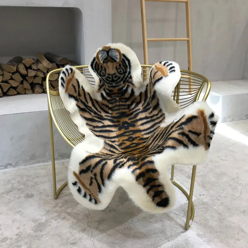 

Tiger Print Rug Artificial Tiger Wool Faux Fur Skin Leather Bathroom Anti-slip Mat 117x85CM Animal Print Carpet for Home
