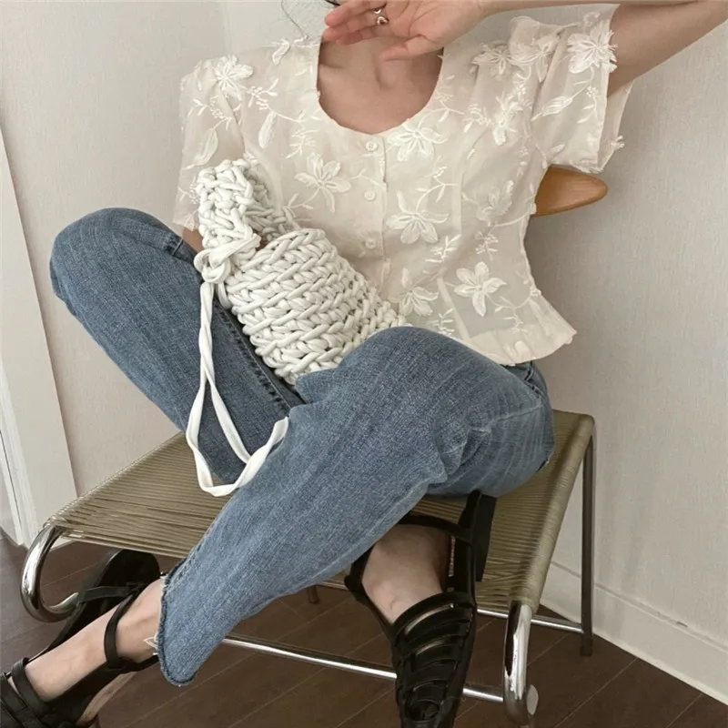 

Summer Women's Latest Three-dimensional Embroidered Shirt