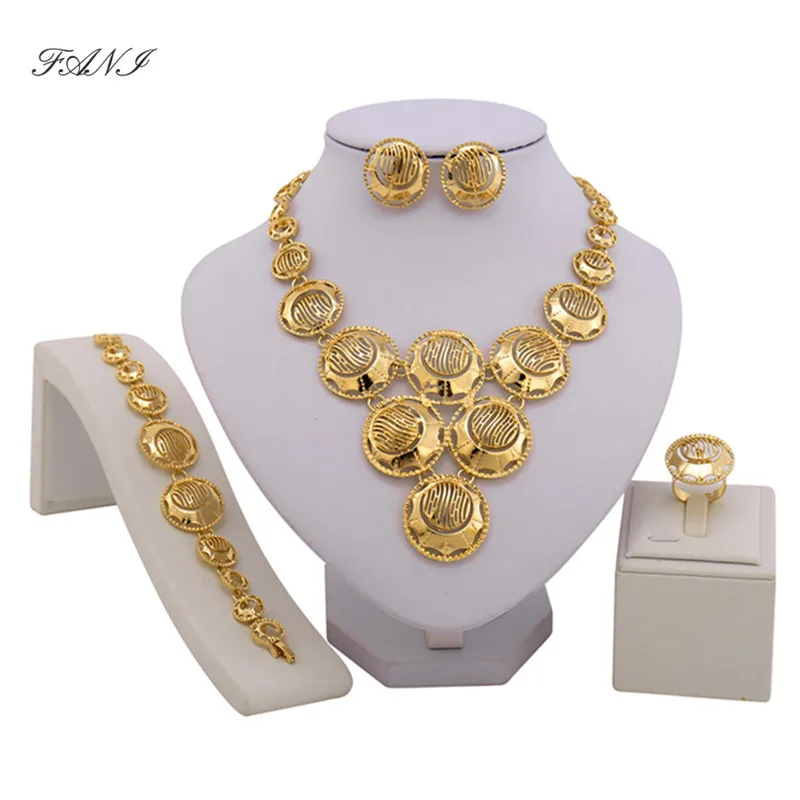 

2017 Wholesale Nigerian Beads Wedding Jewelry Set Bridal Dubai Gold Color Jewelry Sets African Beads Jewelry Set women customer