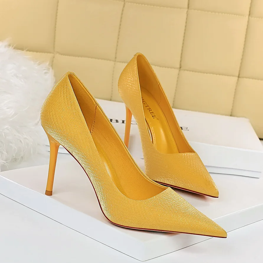 

Женские атласные туфли с острым носком, туфли-лодочки на высоком каблуке, вечерние классические туфли для ночного клуба, весна 2021