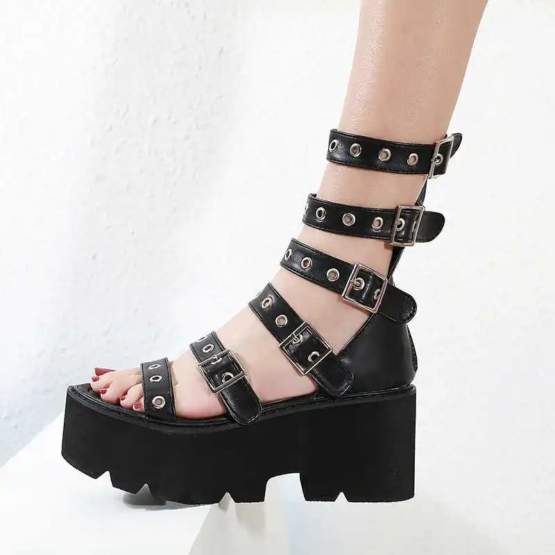 

Korean version new muffin bottom street punk Roman thick bottom slope heel high heel sandals