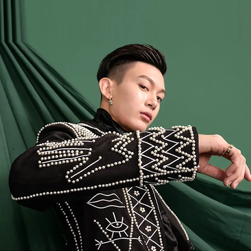 Реальные мужчины Азиатский размер черный барокко Вышивка Бисероплетение