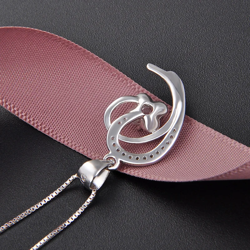 

Sweet Girl 925 Sterling Silver Pendant for Her White Gold Cover Great Quality Free Chain CHD00866