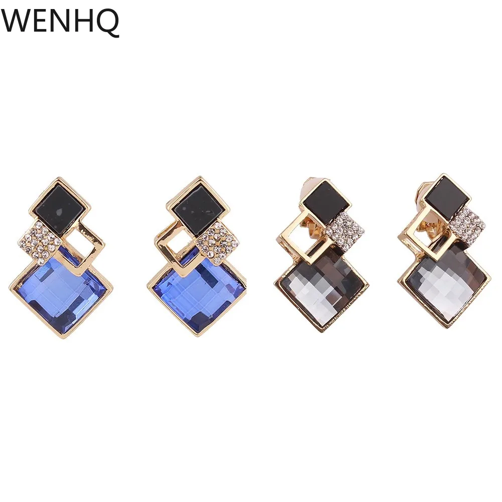 

WENHQ New Crystal Geometric Clip on Earrings Fashion Luxury Bridal Wedding Without Pierced Earrings Charm Rhinestone Ear Clip