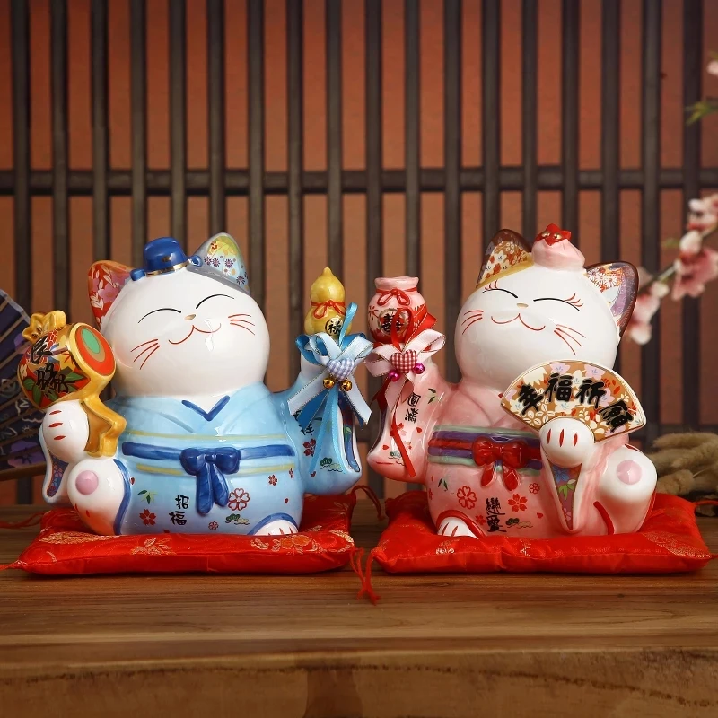 

8 inch Ceramic Maneki Neko Ornament Lucky Cat Money Box Japanese Couple Fortune Cat Feng Shui Wedding Gift Centerpiece