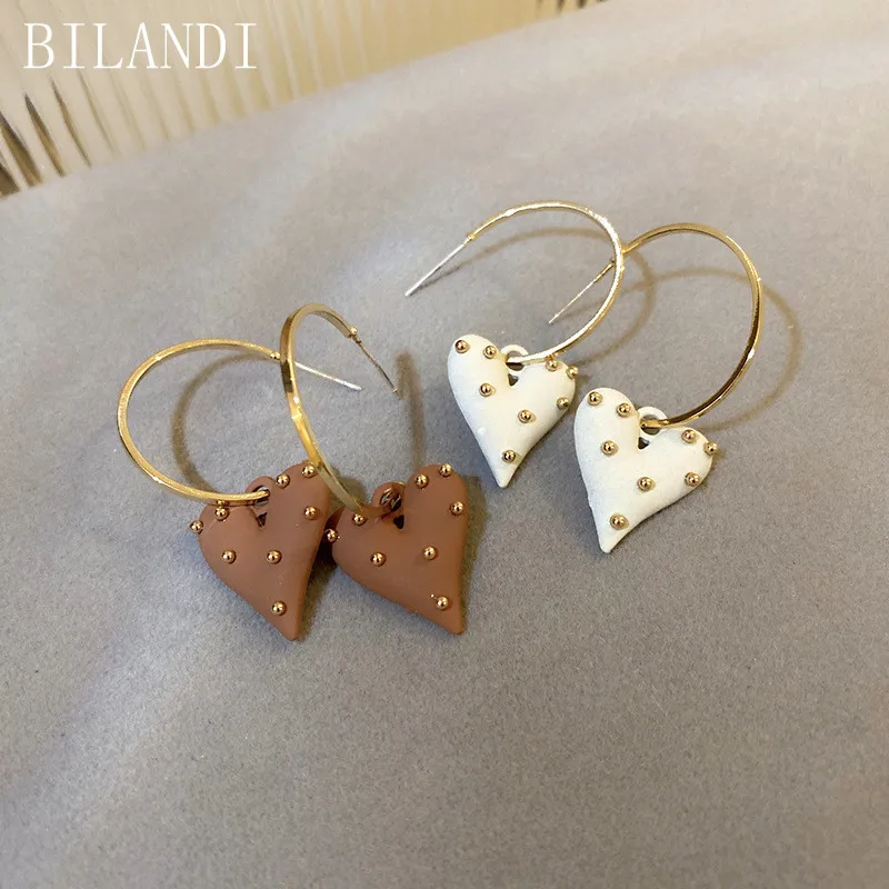 

Bilandi S925 needle Fashion Jewelry Brown White Heart Earrings Hot Sale Round Circle Golden Plating Women Earrings Party Gifts