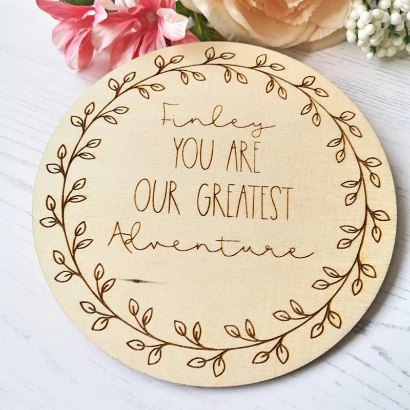 Новый знак объявления ребенка большая бирка приключений деревянная доска с