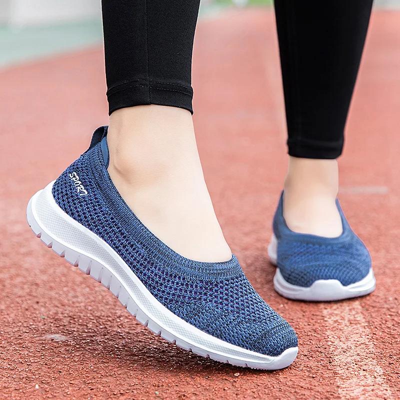 Женские кроссовки из дышащего сетчатого материала удобные легкие для занятий