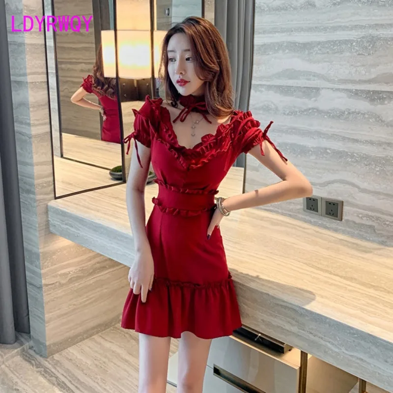 

Fashionable ladies temperament V-neck lace fungus bubble sleeve temperament dress female summer