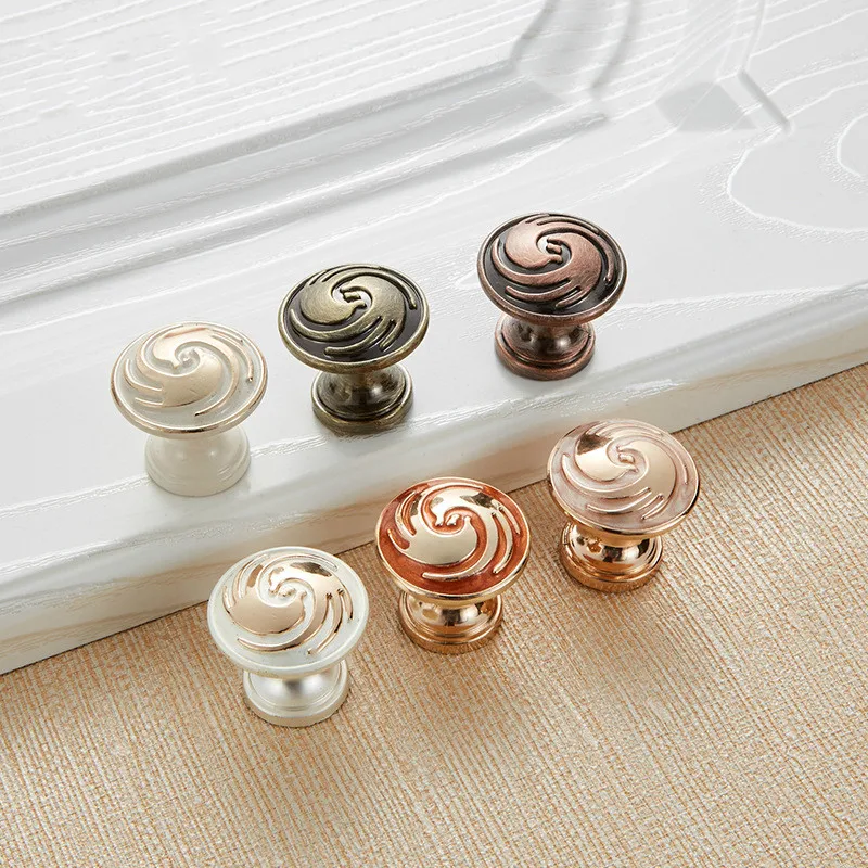 Зеленый/красный Бронзовый кухонный шкаф | Обустройство дома