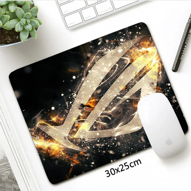 Игровой коврик для мыши ASUS 30x25 см резиновый прочный маленького размера с