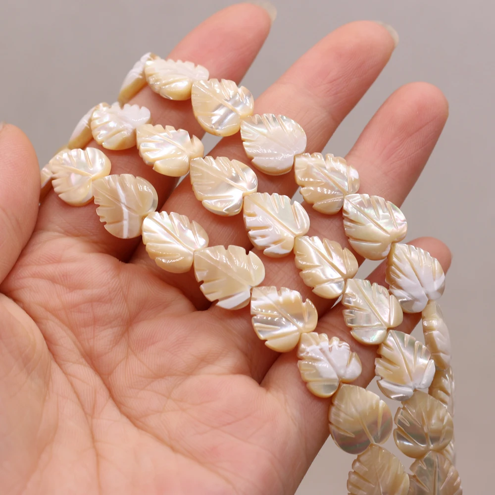 

2021 Best-selling Natural Sea Shell Yellow Leaf-shaped Beaded Handicrafts DIY Necklace Bracelet Jewelry Gift Making Wholesale