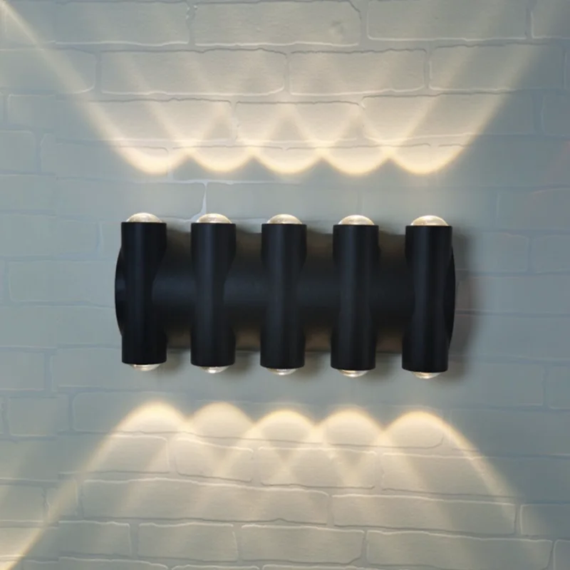 

Energy Saving Indoor Wall Lamps Cylindrical Shape Black Cover Warmwhite Lighting Lamps