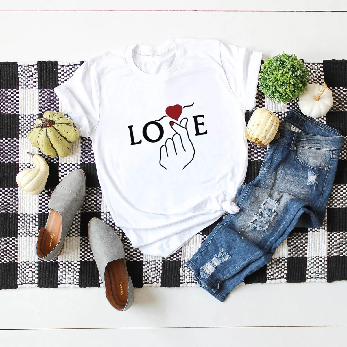 

Fashion Summer Cotton Short Sleeve Tshirts Love Graphic T Shirt Oversized O-Neck Tees for Women Girls