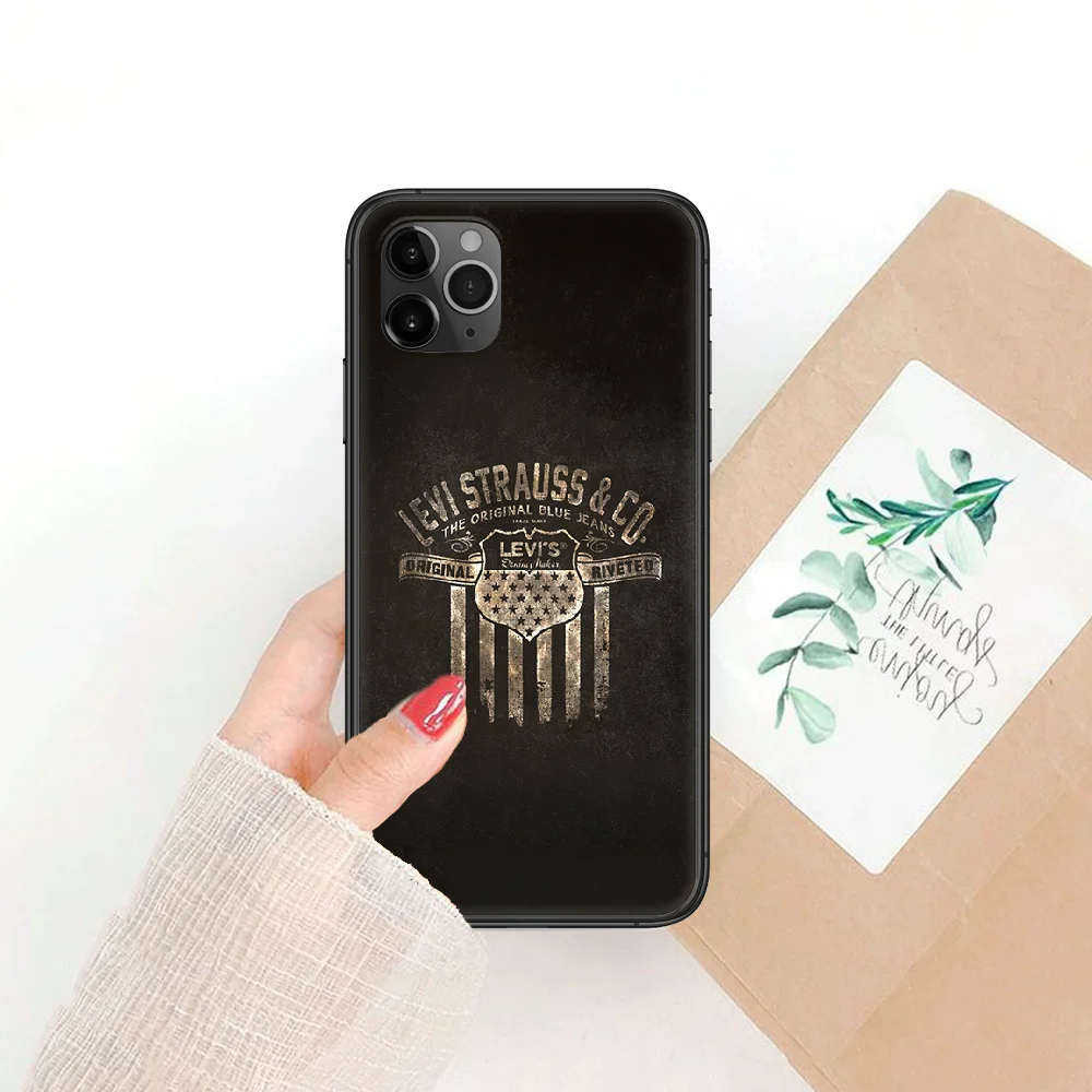 

Clothing Brand LEVI-S Phone Case Cover Hull For iphone 5 5s se 2 6 6s 7 8 12 mini plus X XS XR 11 PRO MAX black painting shell