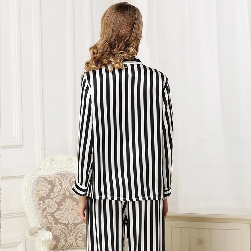 Maison Gabrielle Spring Summer 100% Mulberry Silk 22 Momme Classic Pajamas Set Loungewear For Women Pinstriped 2-Piece Long