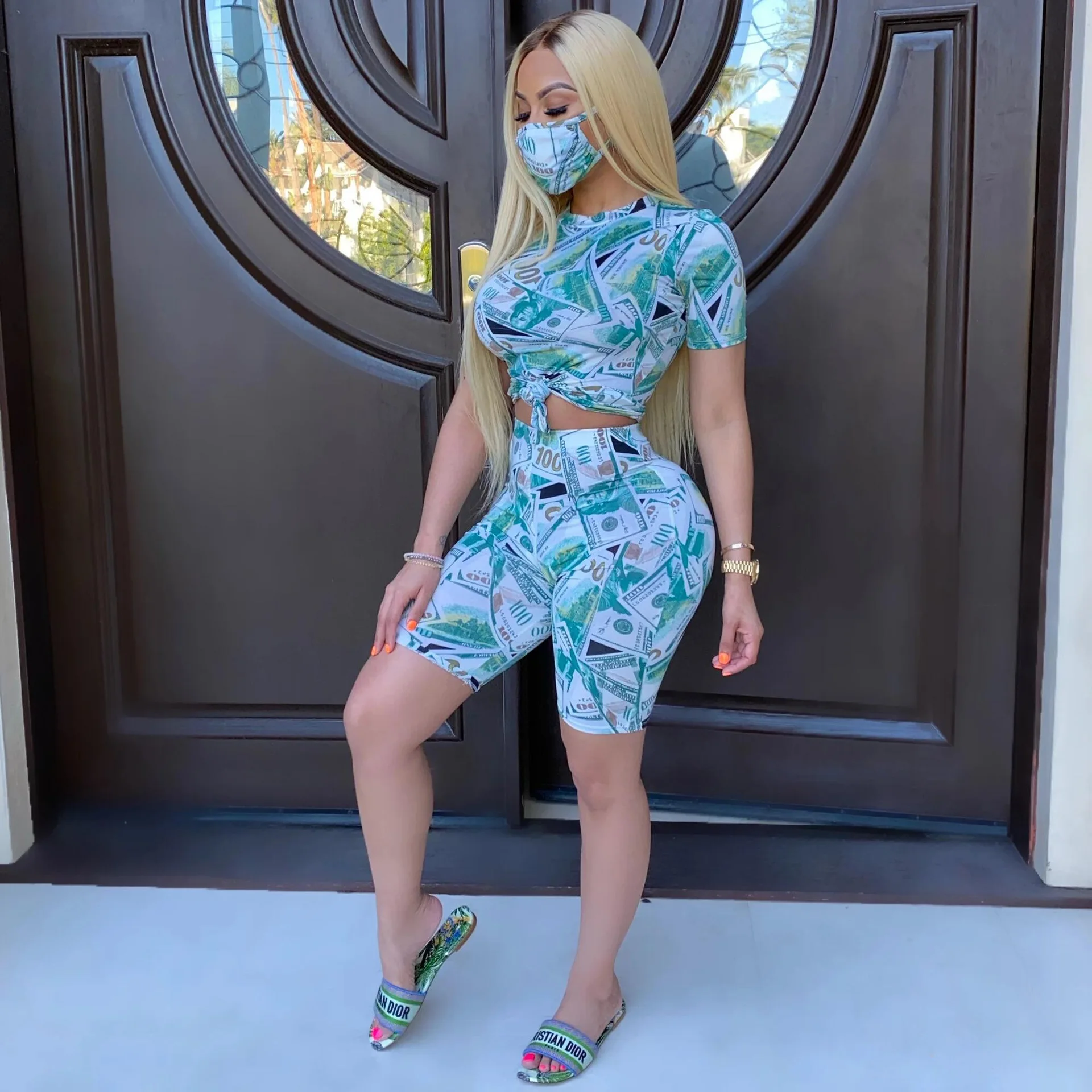 

CXUEY 2020 With Mask 2 Piece Set Womenswear Short Sleeve Woman Sport Fitness Yoga Set Push Up Women Tracksuit Sportswear Wives