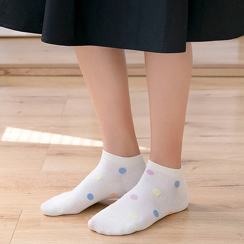 2020 New Fasahion Harajuku Style Women's Boat Socks Cute Girls Colorful Dot Ankle Low Colleage Short For | Женская одежда