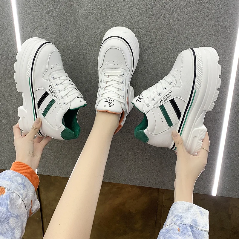 

Chunky Shoes Woman Spring High Top Sneakers Women Fashion Platform Casual Breathable Internal Increase Sneakers Tenis Feminino