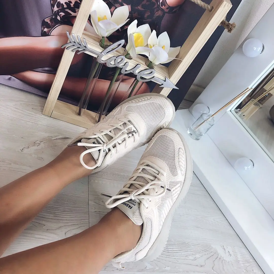 Новинка осени 2021 модная Повседневная Удобная спортивная обувь YSHUNIJ сетчатая