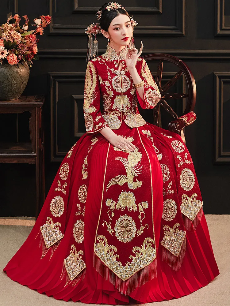 

Red Embroidery Cheongsam Oriental Bride Wedding Dress Chinese Style Marriage Set Exquisite Bride Costume Toast Clothing S-3XL