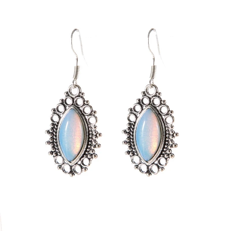 

Glamour Women Popular Retro Moonlight Gemstone Pendant Earrings Fashion Women Jewelry Accessories Simple Single Product