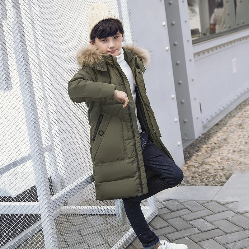 Детский пуховик для мальчиков зимняя теплая куртка с капюшоном и длинным меховым