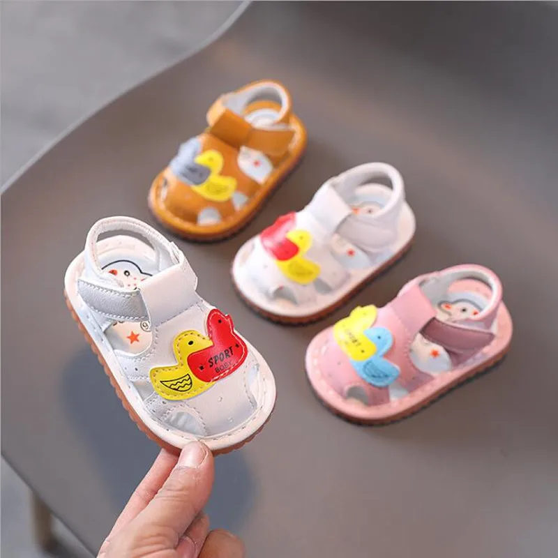 

2021 baby sandals men's soft sole baby virgin summer 1-2 years old toddlers called shoes