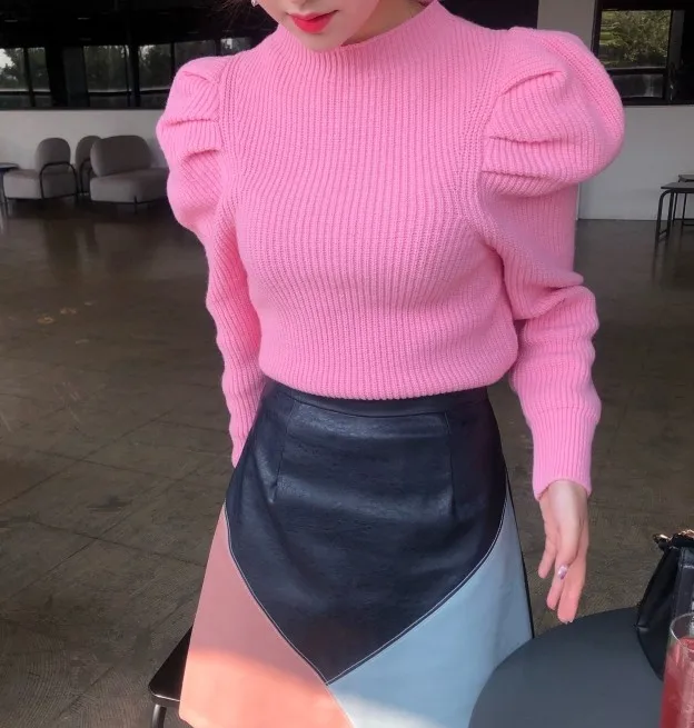 Женский свитер с длинным рукавом-фонариком вязаный высоким воротником