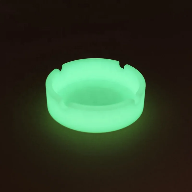 Luminous Silicone Ashtray Glowing In the Darkness Portable Round Cigarette Ash Tray Holder Eco-Friendly Soft Waterproof