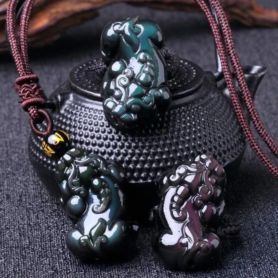 

Самопродажный прямой батальон, раньше, Радужный глаз, черный обсидиан, маленький локоть, хрустальный кулон