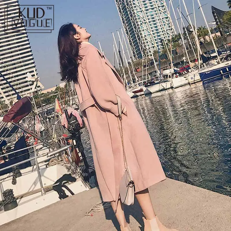 Женское длинное пальто теплое с отложным воротником и регулируемым поясом для