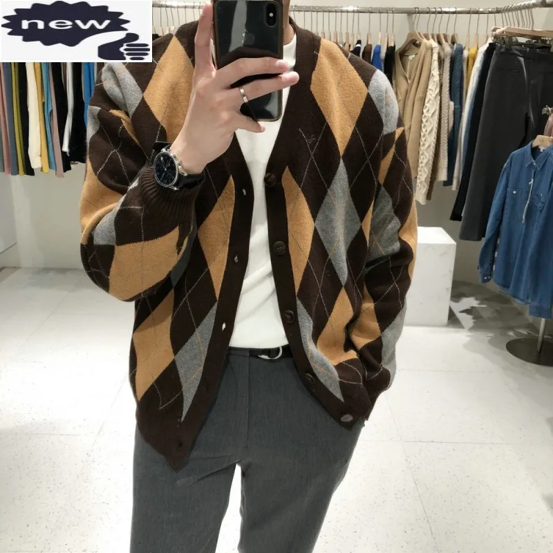 2021 Autumn New Mens Rhombus Plaid Sweater Cardigan V Neck Long Sleeve Knitted Outwear Coat Single Breasted Knitwear Cardigans