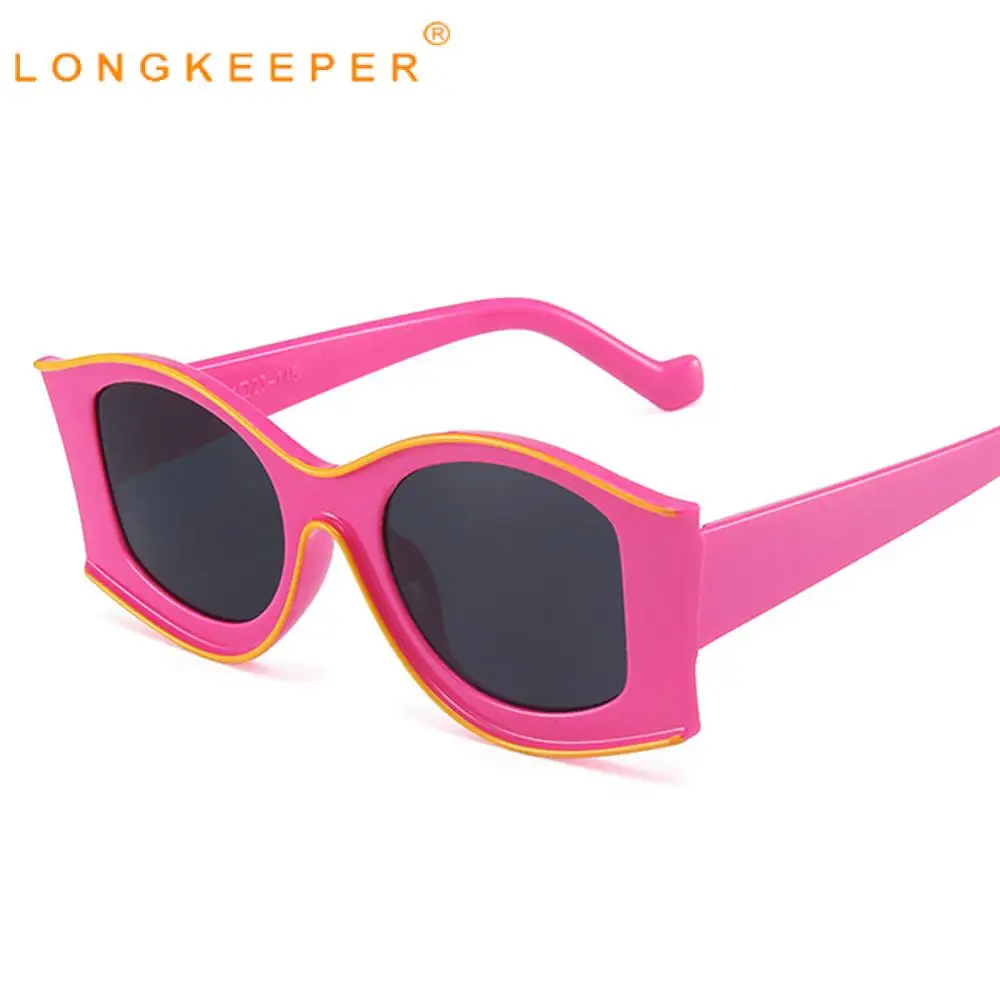 

LongKeeper Vintage Oversized Cat Eye Sunglasses Women 2021 Brand Design Fashion Vintage 90s Travel Sun Glasses Female Shades