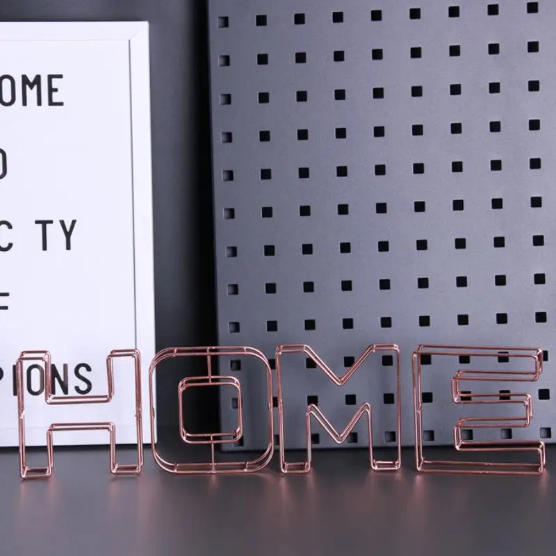 Розовое золото в форме буквы ремесла Железный художественный креативный